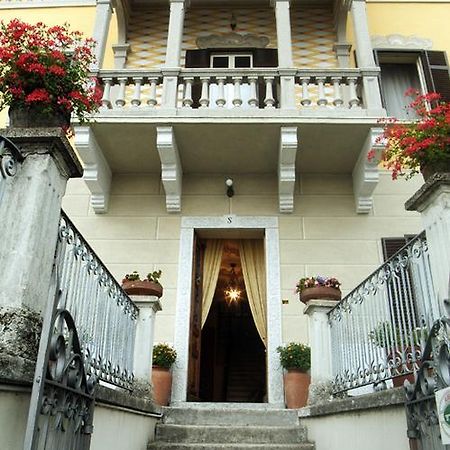 Hotel La Rondinella カンネロ・リヴィエーラ エクステリア 写真