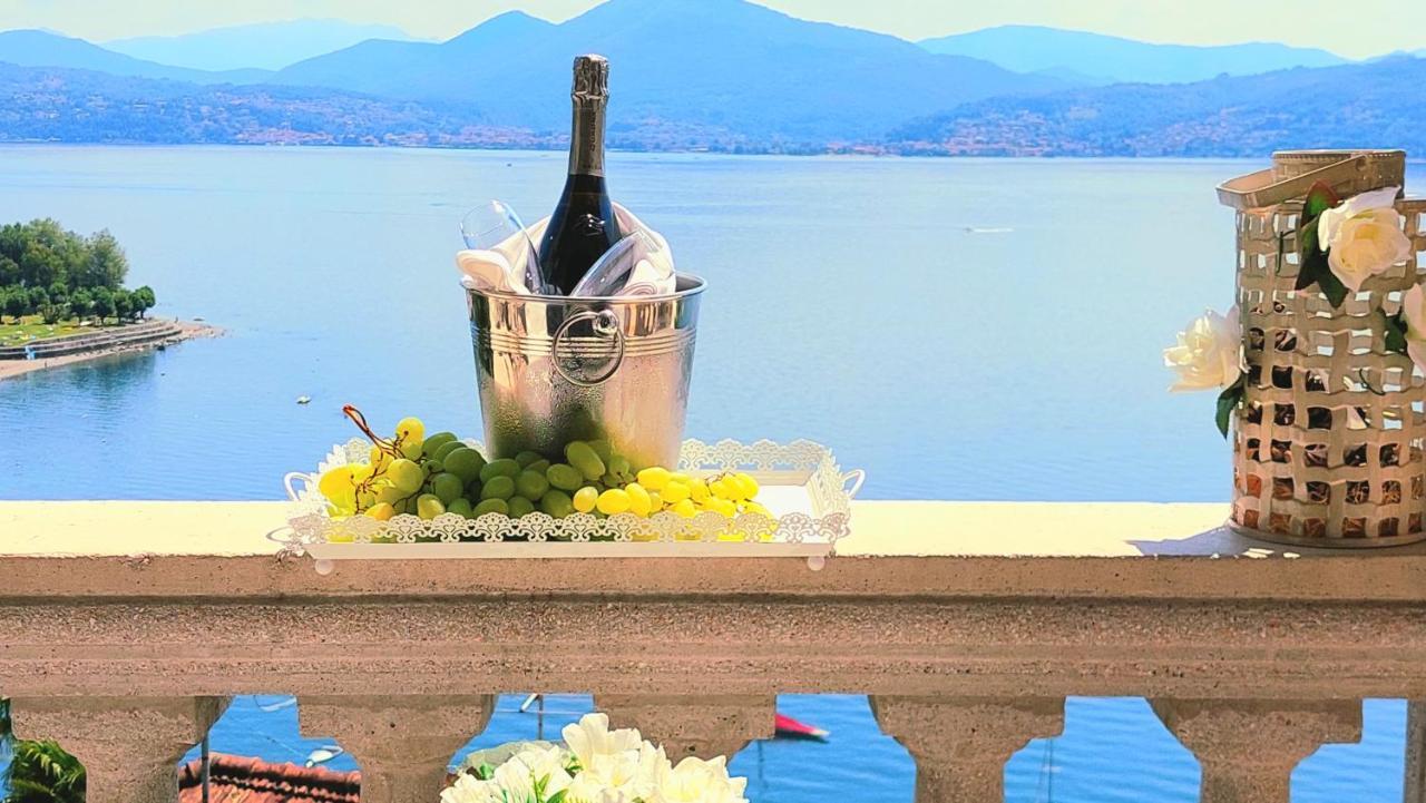 Hotel La Rondinella カンネロ・リヴィエーラ エクステリア 写真