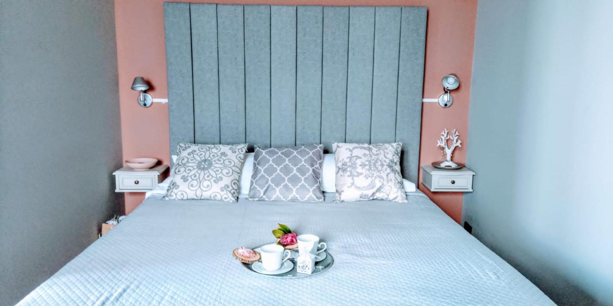Hotel La Rondinella カンネロ・リヴィエーラ エクステリア 写真