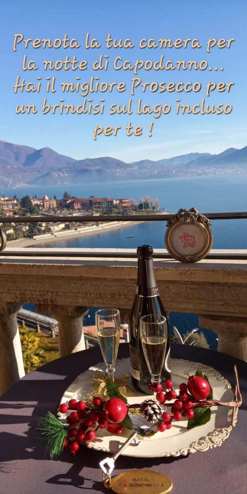 Hotel La Rondinella カンネロ・リヴィエーラ エクステリア 写真